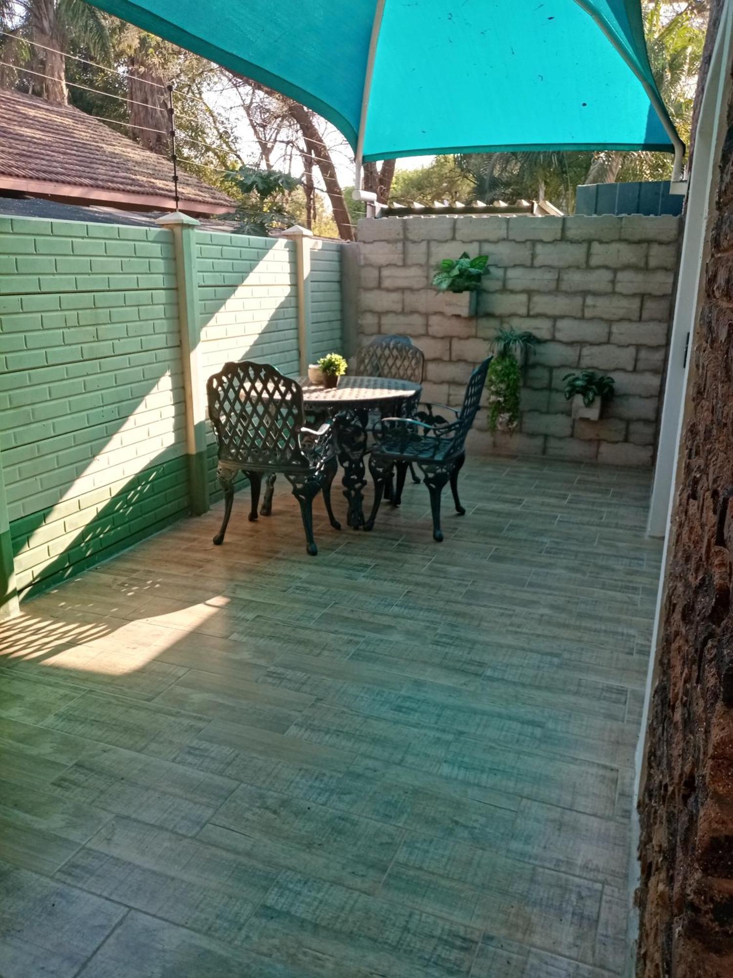 De La Rose Guesthouse Lephalale Εξωτερικό φωτογραφία