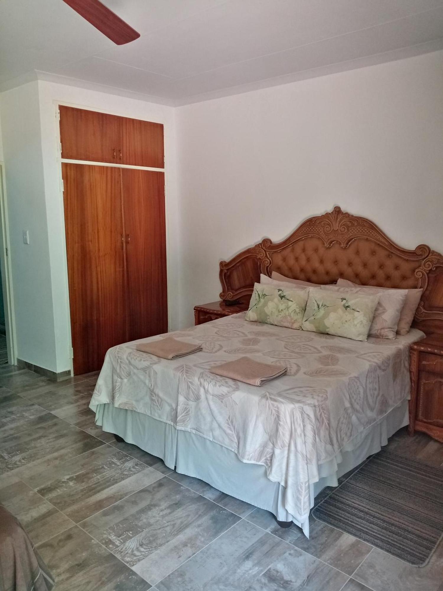 De La Rose Guesthouse Lephalale Εξωτερικό φωτογραφία