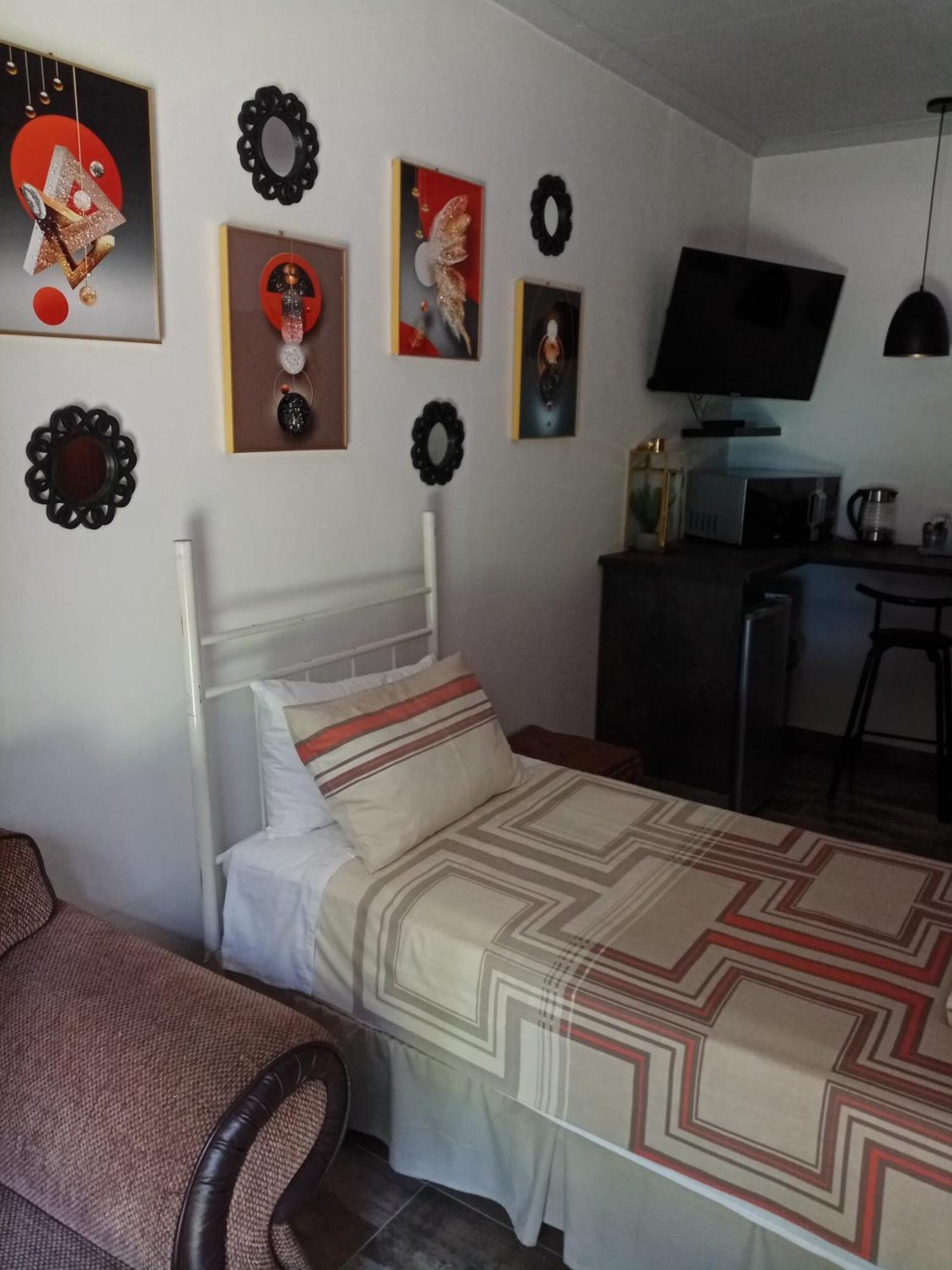 De La Rose Guesthouse Lephalale Εξωτερικό φωτογραφία