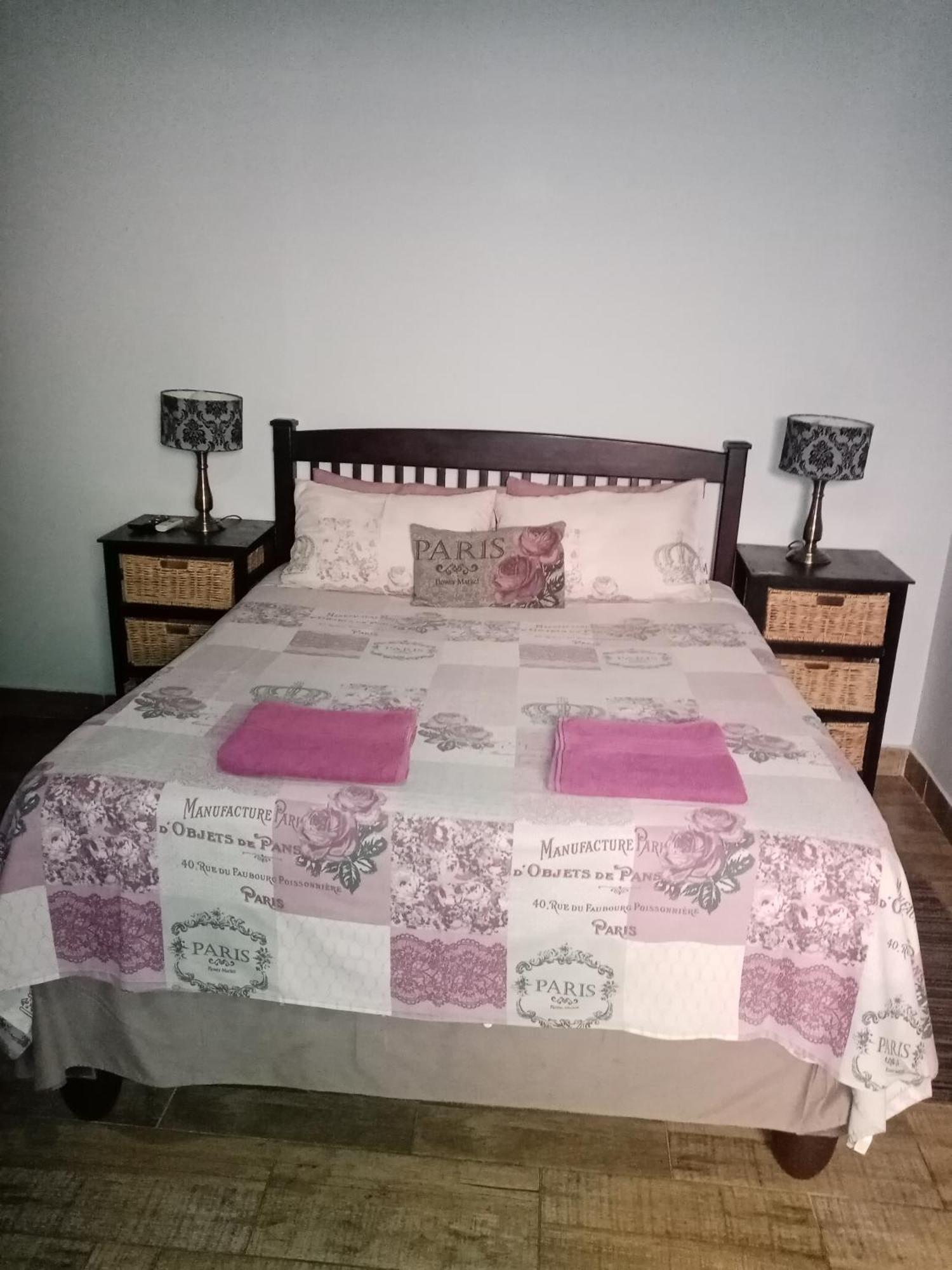 De La Rose Guesthouse Lephalale Εξωτερικό φωτογραφία